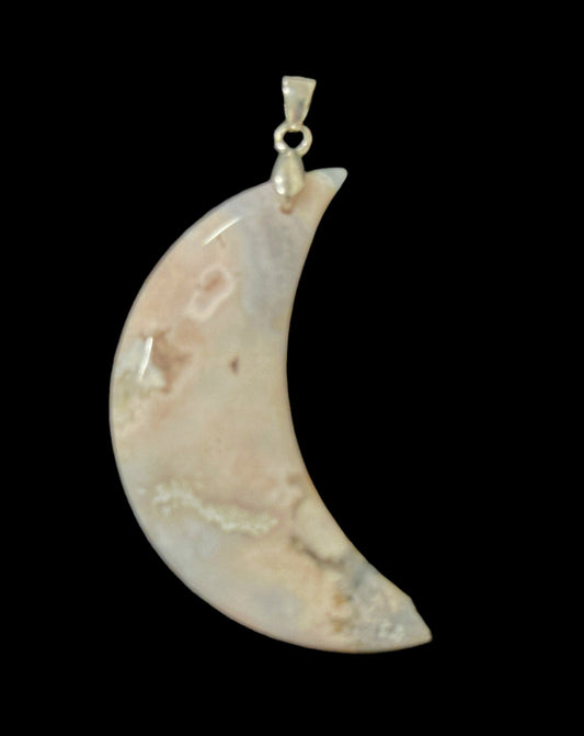 Pale Moon - Pendant